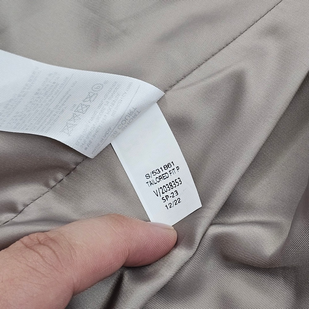 Banana Republic Suit Mens 38S 34x28 Beige Pinstripe Tailored Fit 2pc Wedding NEW - Picture 8 of 16